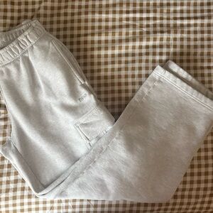 Aritzia grey sweatpants